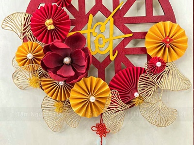 Vòng treo cửa Tết họa tiết khung cửa chữ Tết  [Bằng gỗ] ĐK 50cm VTC-T-44